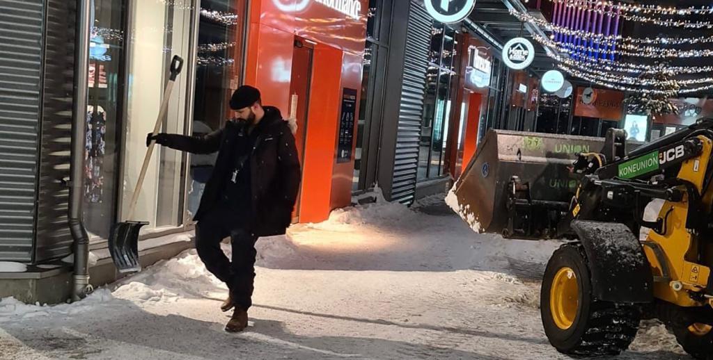 Lumityöt, muutot ja tapahtumajärjestelyt